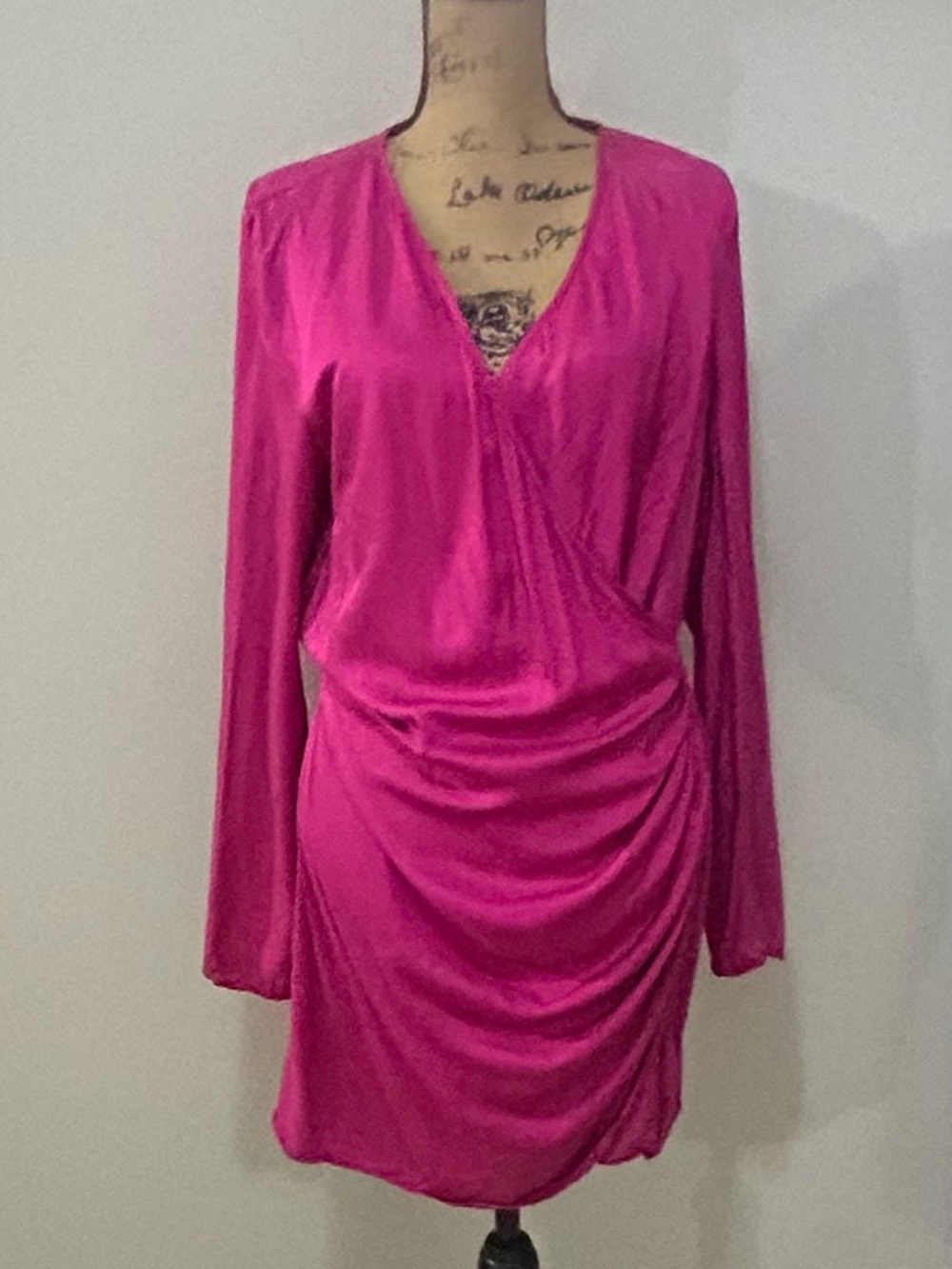 Women's Fuchsia Draped V-Neck Long Sleeve Dress
